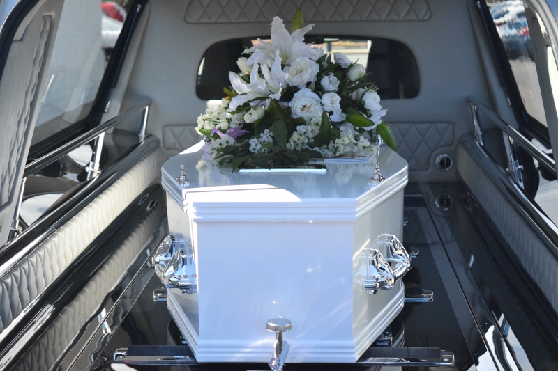 funeraire-LA VERDIERE-min_death-2421821